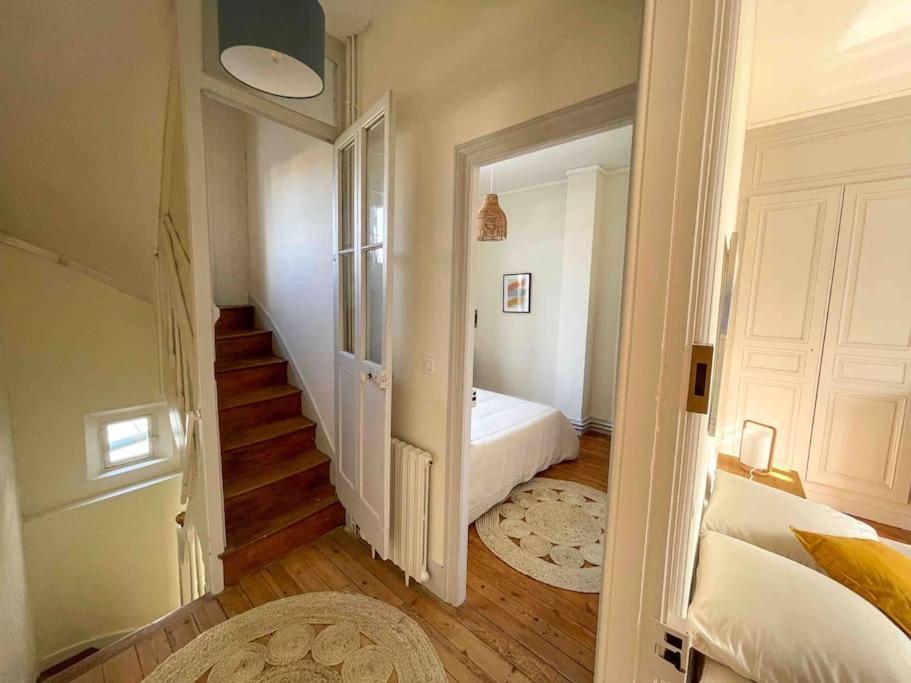 4 Chambres - Grande Maison - Parking - Jardin Amiens Exteriör bild